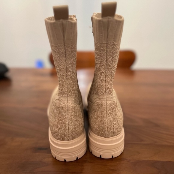 COPY - Vaneli Zenon women’s waterproof boots. Size 8.5 NWT - Picture 3 of 8